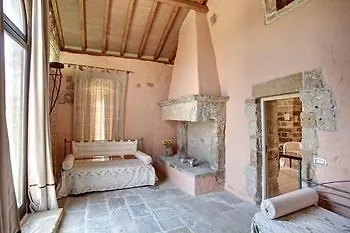 Tenuta Monacelli 莱切